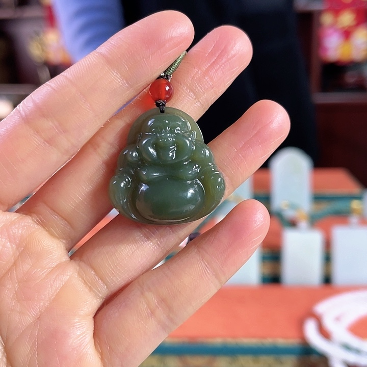 和田玉吊坠未镶嵌