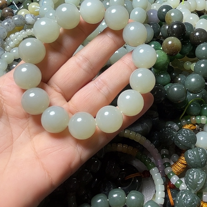 M***鄭和田玉未镶嵌手串16