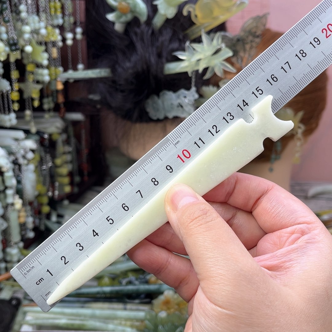 蛇纹石玉发饰未镶嵌默认微瑕岫玉发簪