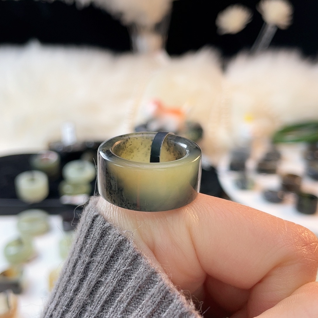 和田玉未镶嵌戒指k31糖青花直切17.5mm