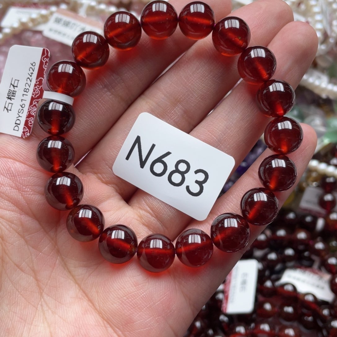 未镶嵌手链石榴石