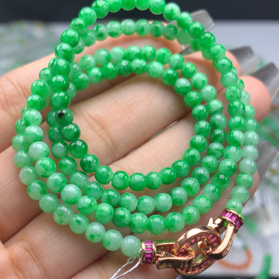 翡翠手链未镶嵌卡