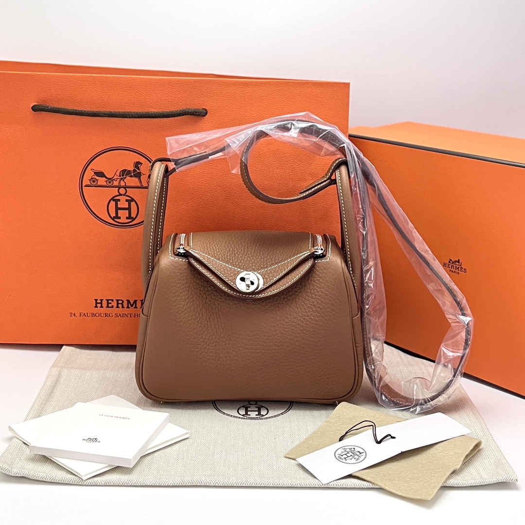 99新 Hermes/爱马仕 金棕银扣 Lindy mini手提斜挎包 22380