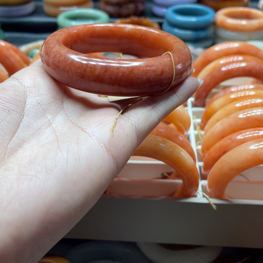 石英质玉手镯合金红*