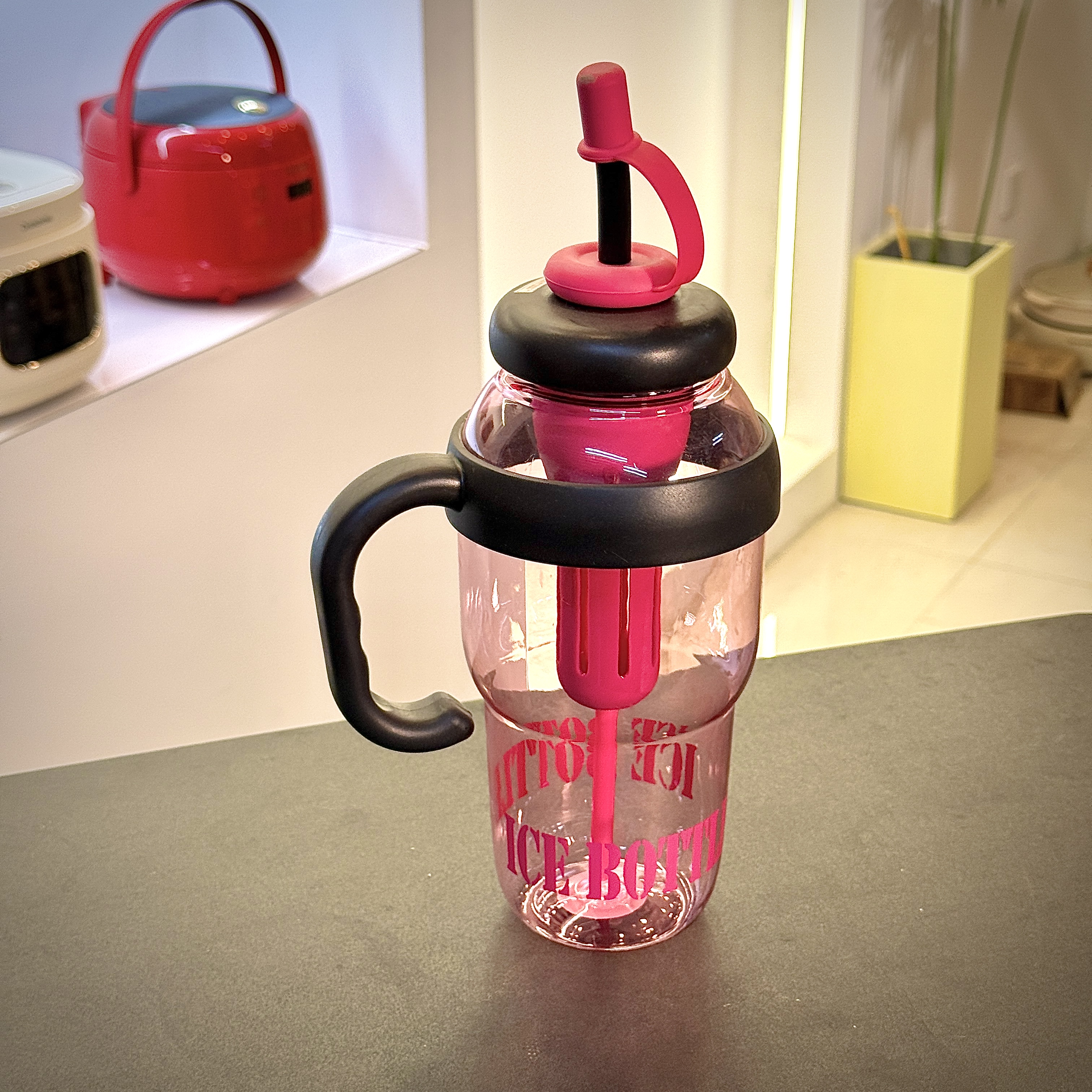 ly高颜值吸管杯颜色随机