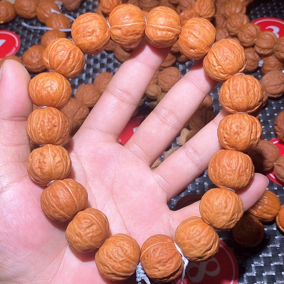 解***忧文玩核桃手串光头