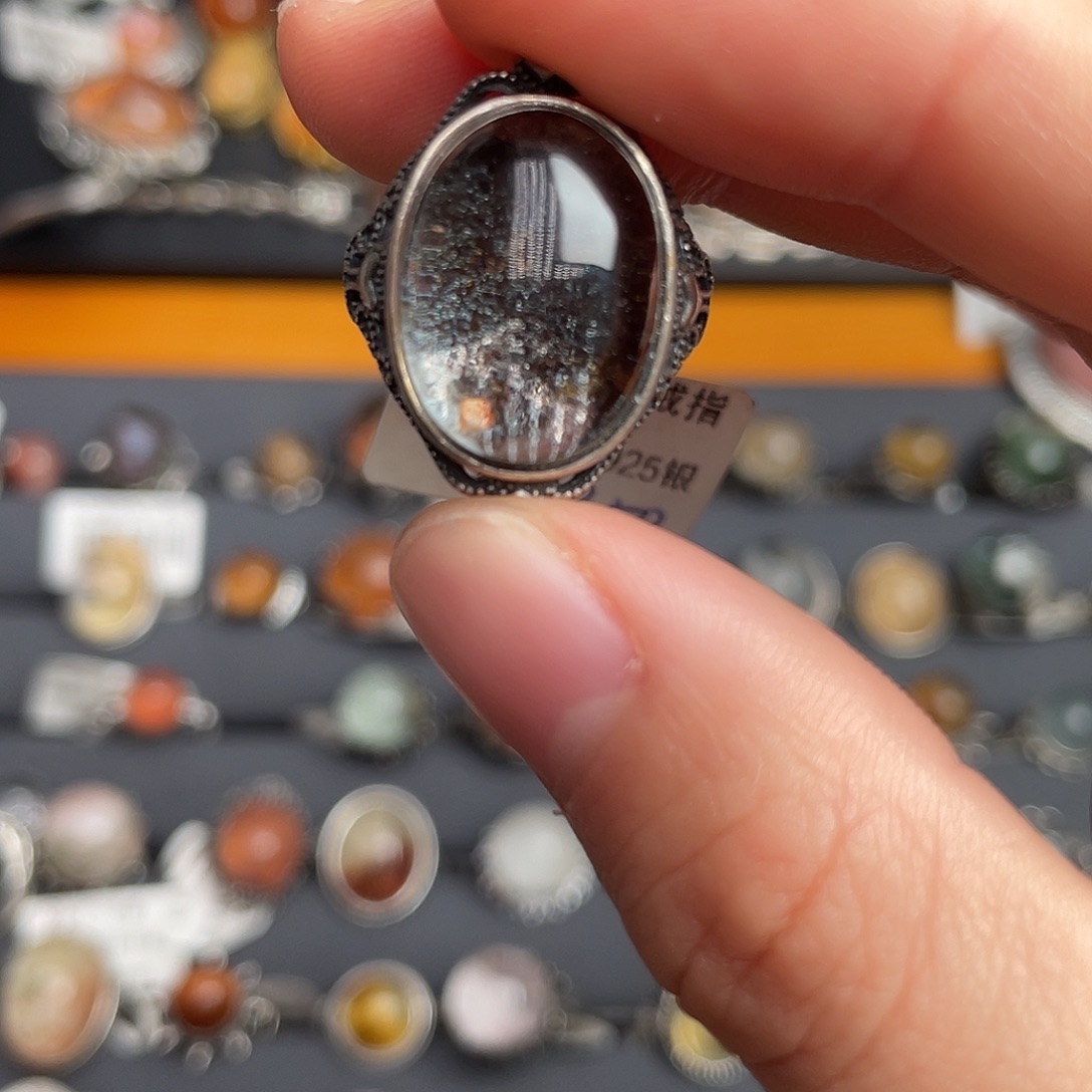 水晶颈饰银S925镶嵌白**隙