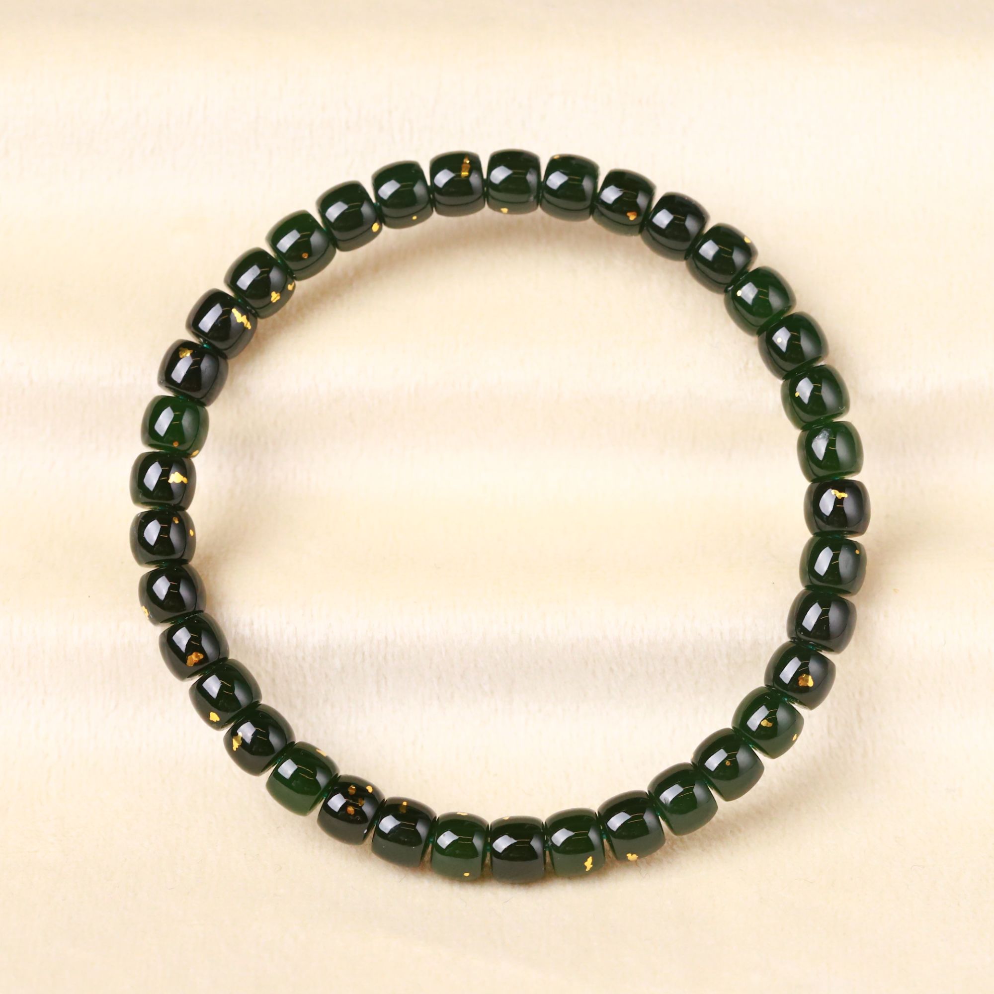 台前幕后出品和田玉碧玉老坑洒金纯手工直切手串6x5mm时尚绿色