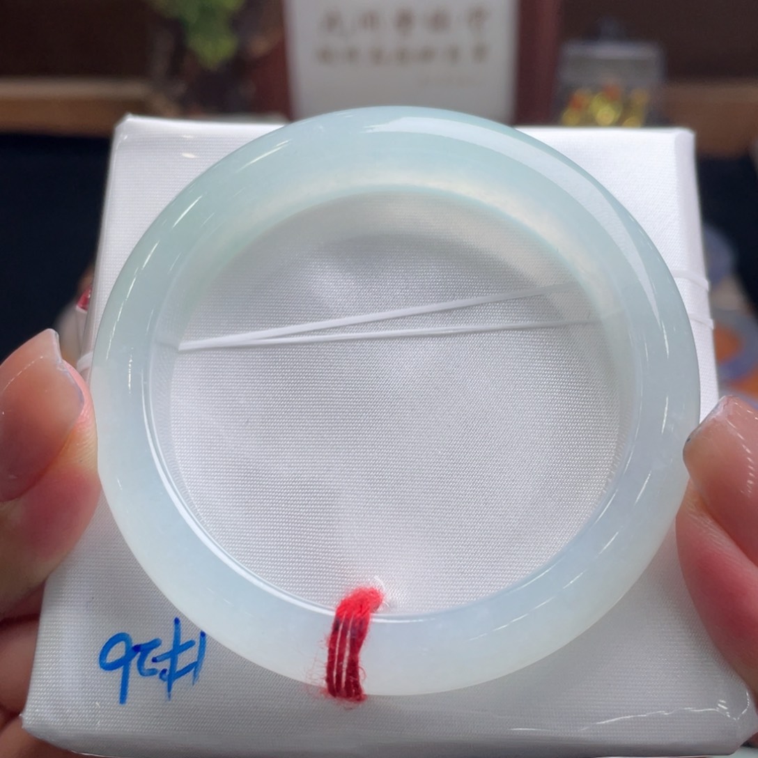 翡翠未镶嵌手镯刘*翡翠53.8正圈