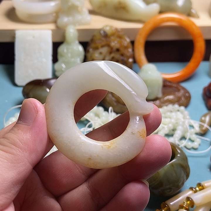 和田玉未镶嵌挂件