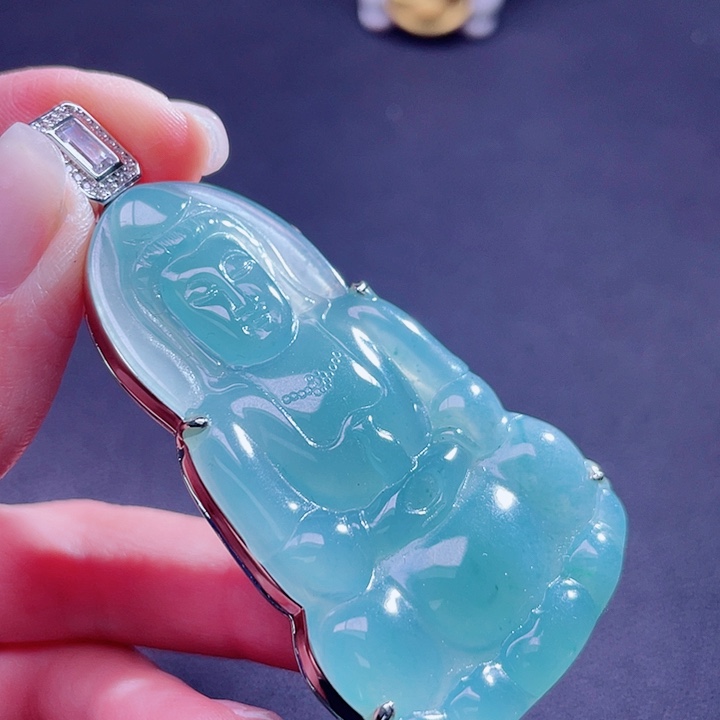 翡翠吊坠(不含链)未镶嵌