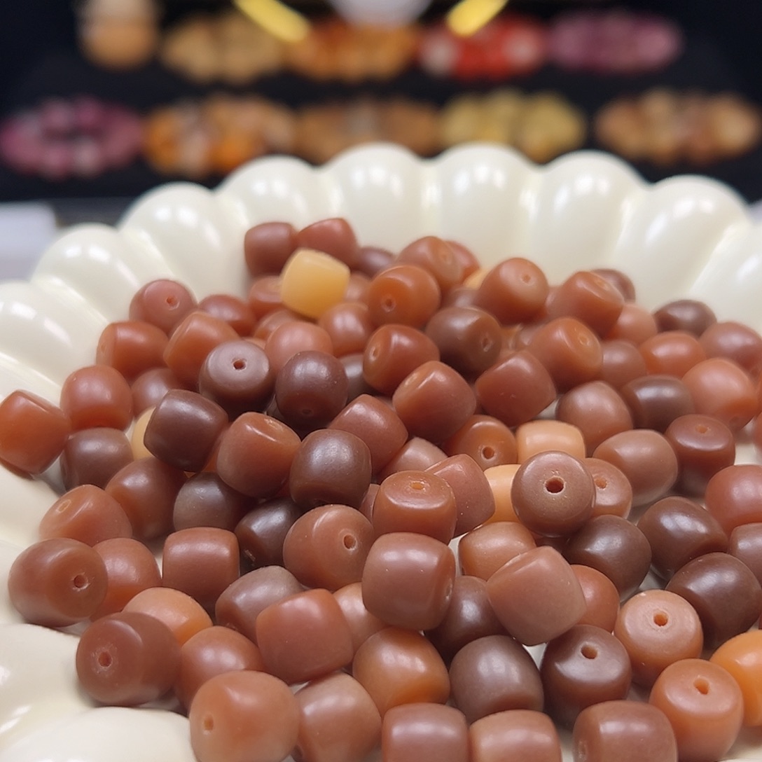 菩提根/象牙果手串微瑕卡10老料咖直切200