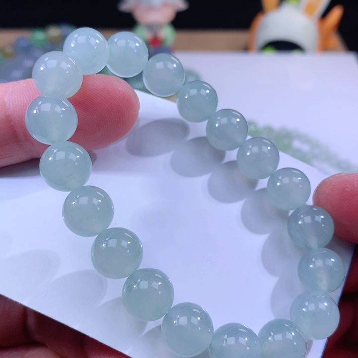 翡翠手链未镶嵌翡翠