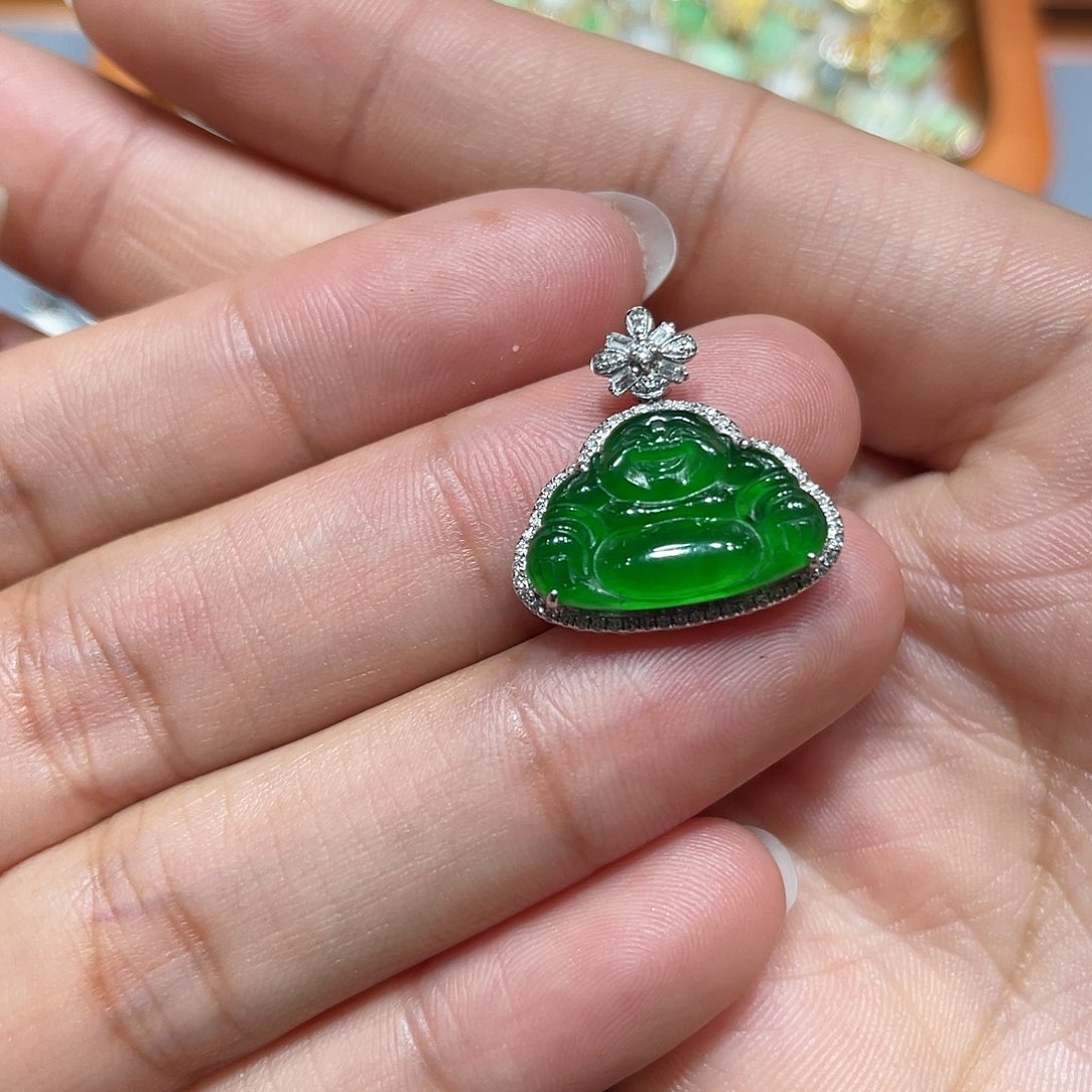 翡翠吊坠(不含链)18K金镶嵌