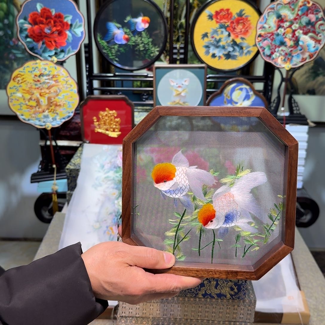 刺绣刺绣工艺精湛