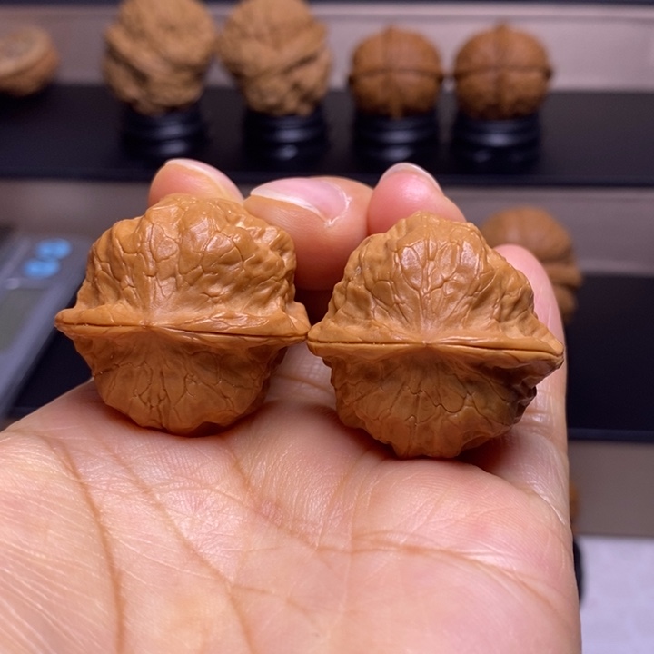 文玩核桃把件芭蕉扇70