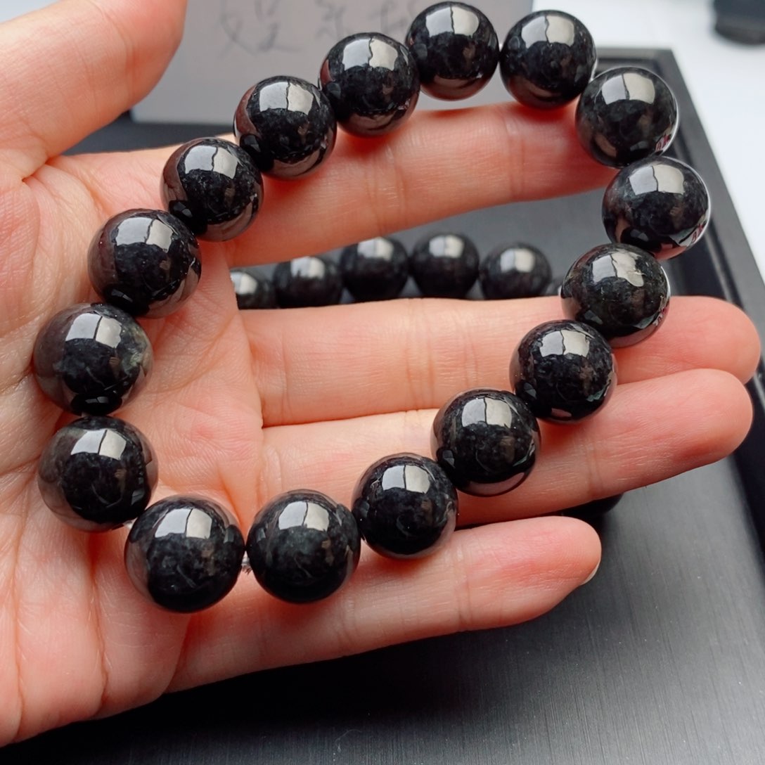 翡翠手链未镶嵌手链