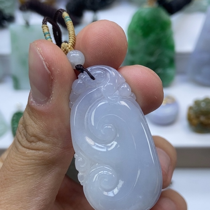 翡翠颈饰未镶嵌缅甸A货翡翠