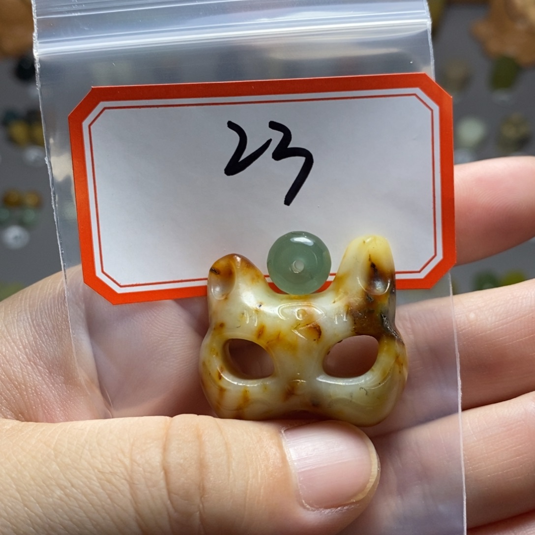 【闪购商品】蛇纹石玉配珠未镶嵌北****夏