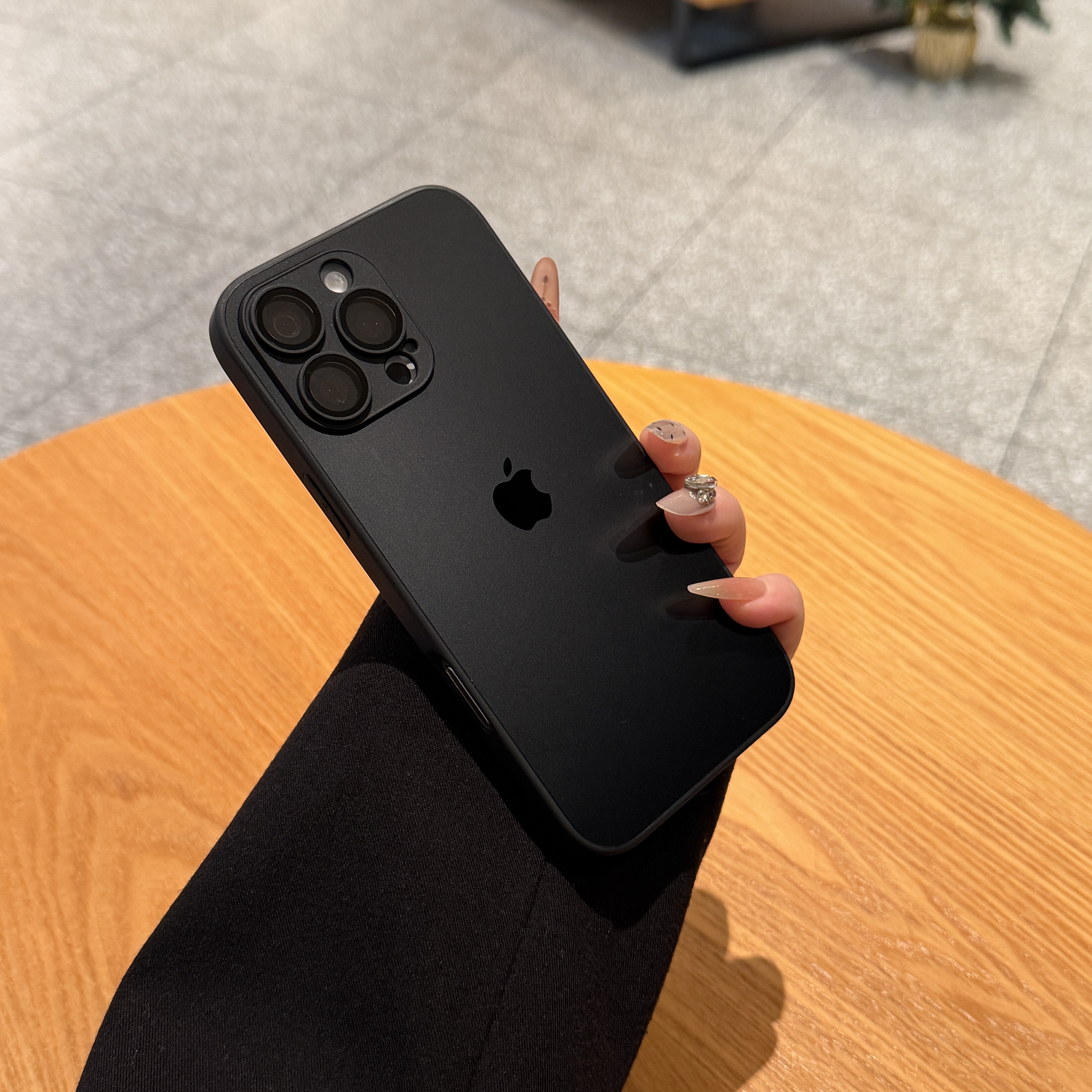 磨砂高级感手机壳适用苹果17/16/15/14/13/12亚克力全包防摔壳