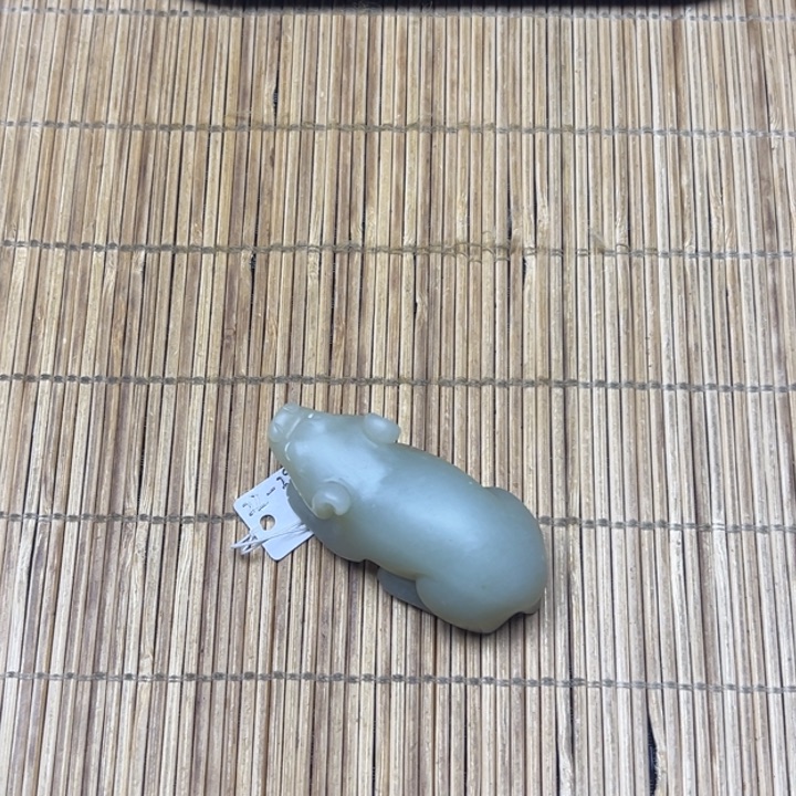 用***4和田玉未镶嵌把件