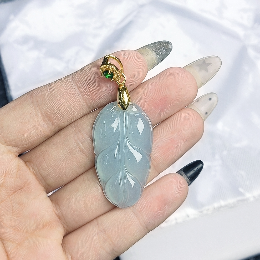 （聚宝严选）1075老蓝水叶子吊坠妈妈款精致精美百搭时尚