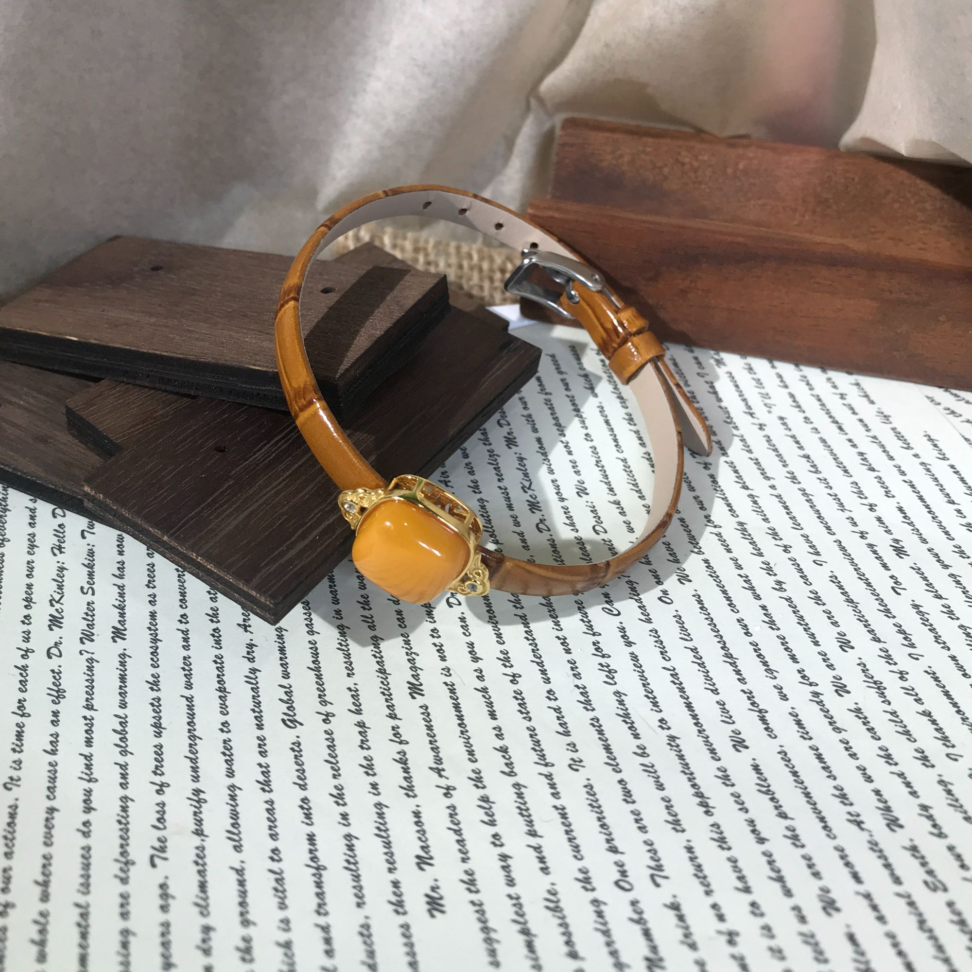 天然精品蜜蜡方糖牛皮表带手环s925银鸡油黄时尚百搭