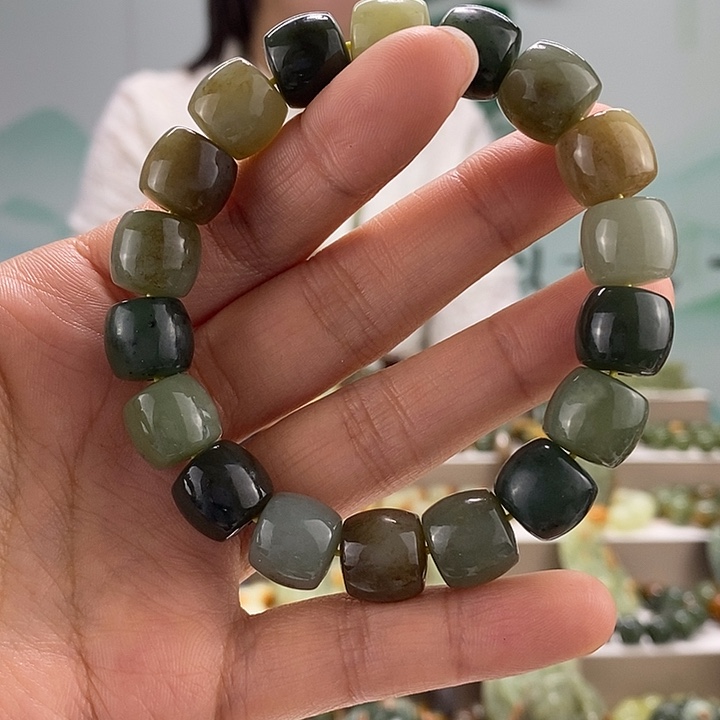 和田玉手链未镶嵌多样性随机发一串