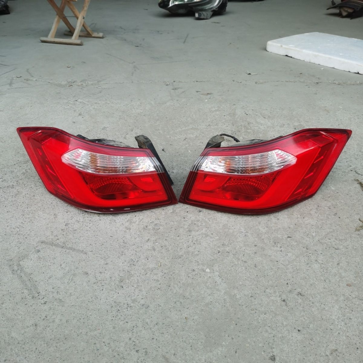 8新  适用长安悦翔v7后尾灯刹车灯倒车灯防追尾灯原车原厂二手拆