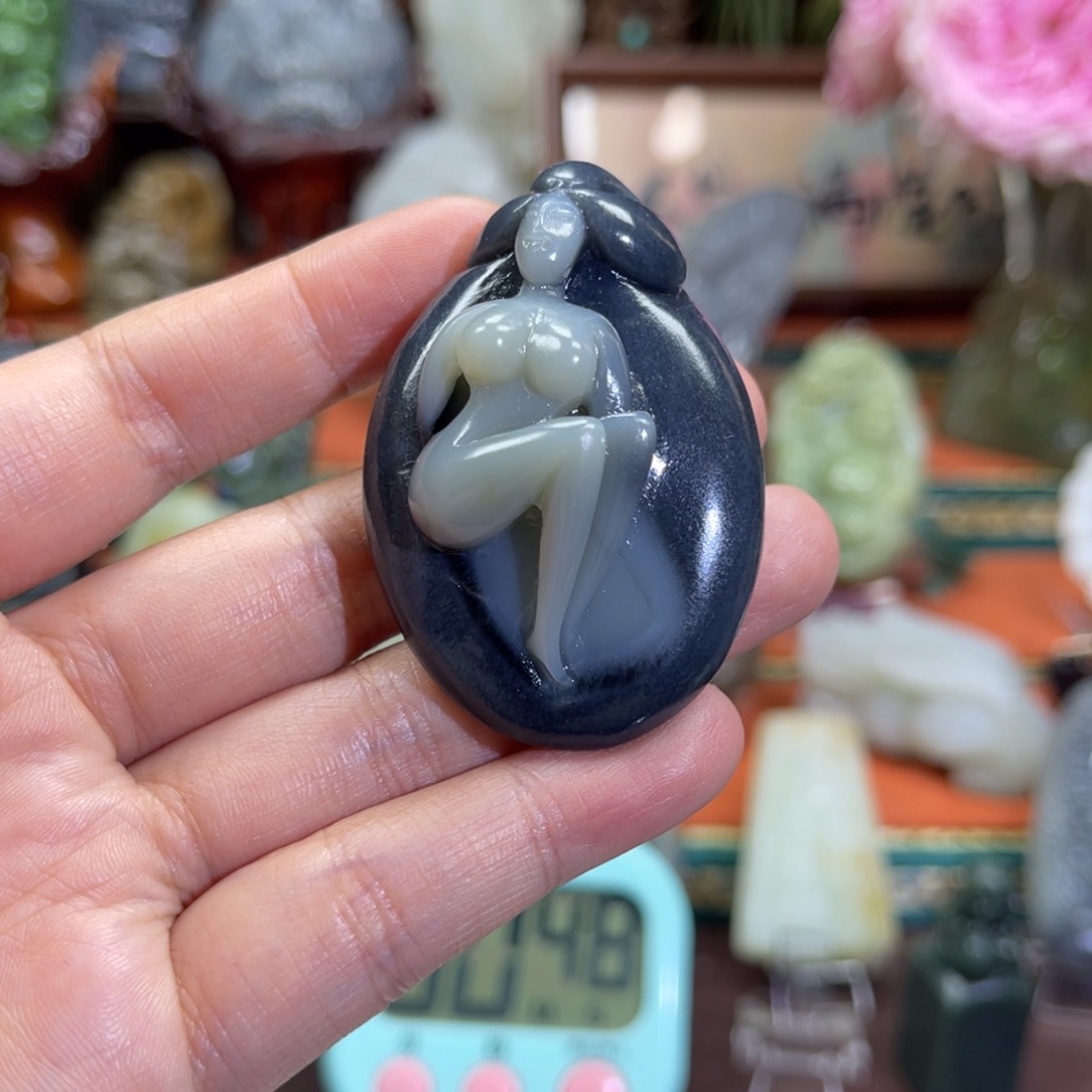 和田玉挂件未镶嵌W****J