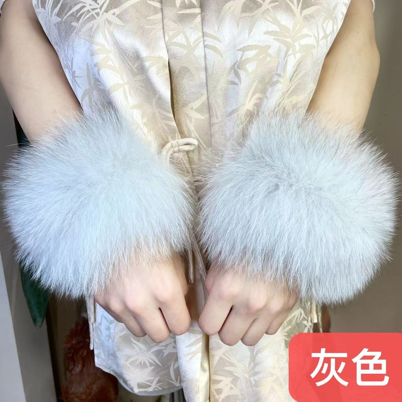 娜家狐狸毛暖手袖扣LL（0006）