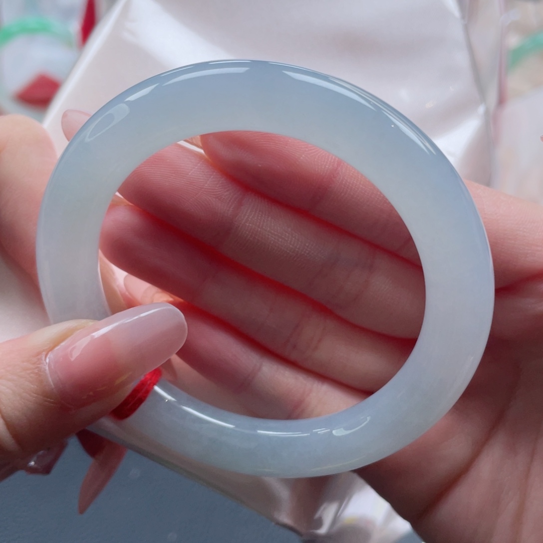 未镶嵌手镯翡翠56.1冰晴水 清透自然泛光感 完美捡漏10号