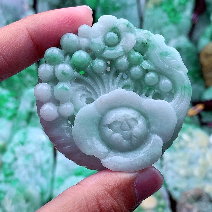 翡翠吊坠(不含链)未镶嵌