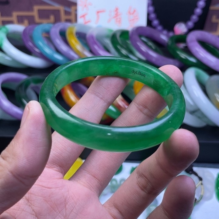 Y***友仿水晶非金属手镯