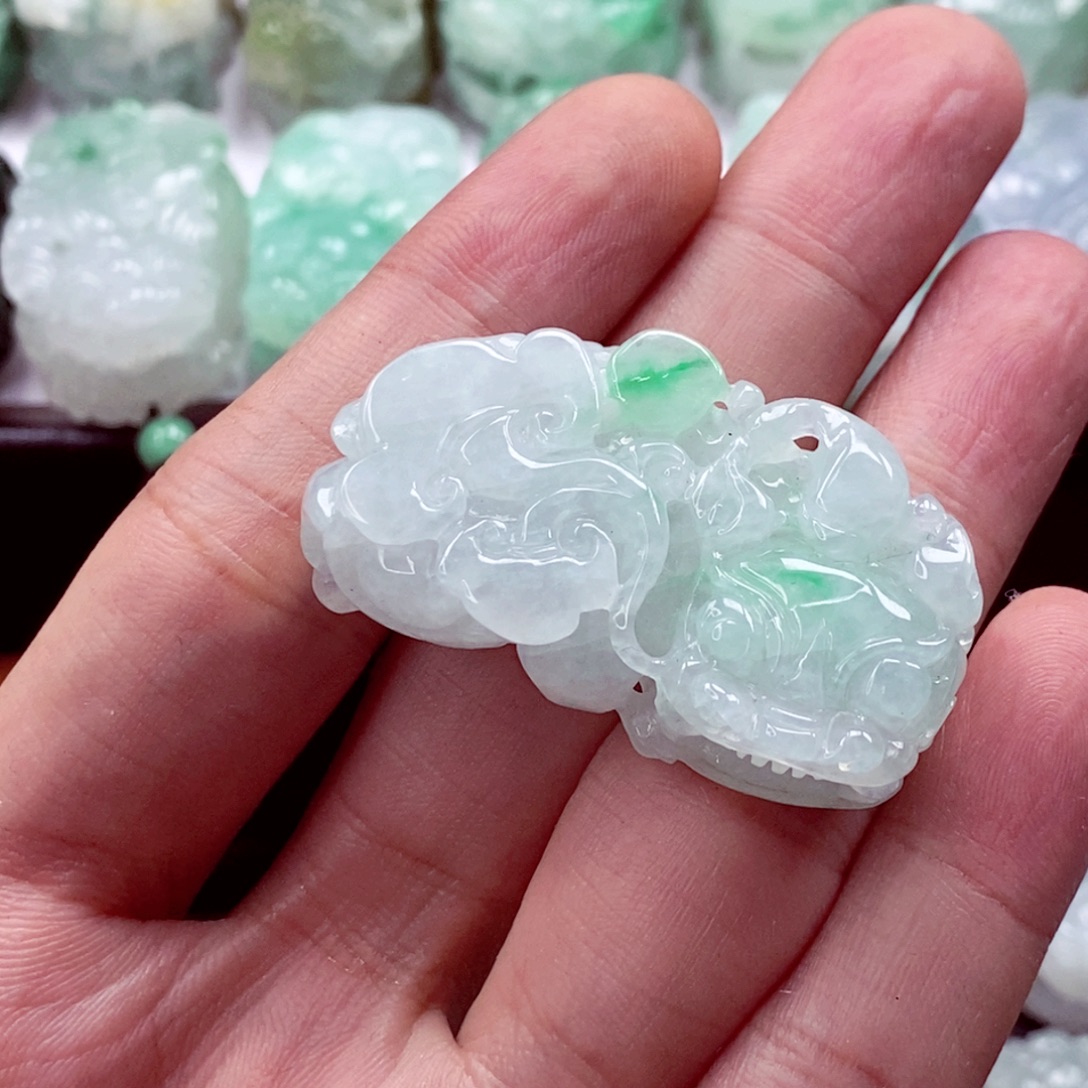 颈饰未镶嵌翡翠翡翠