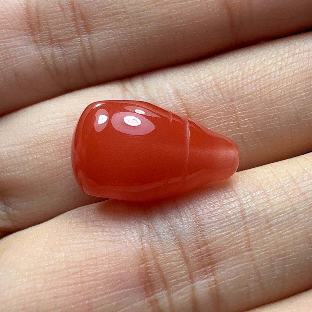 未镶嵌三通南红玛瑙