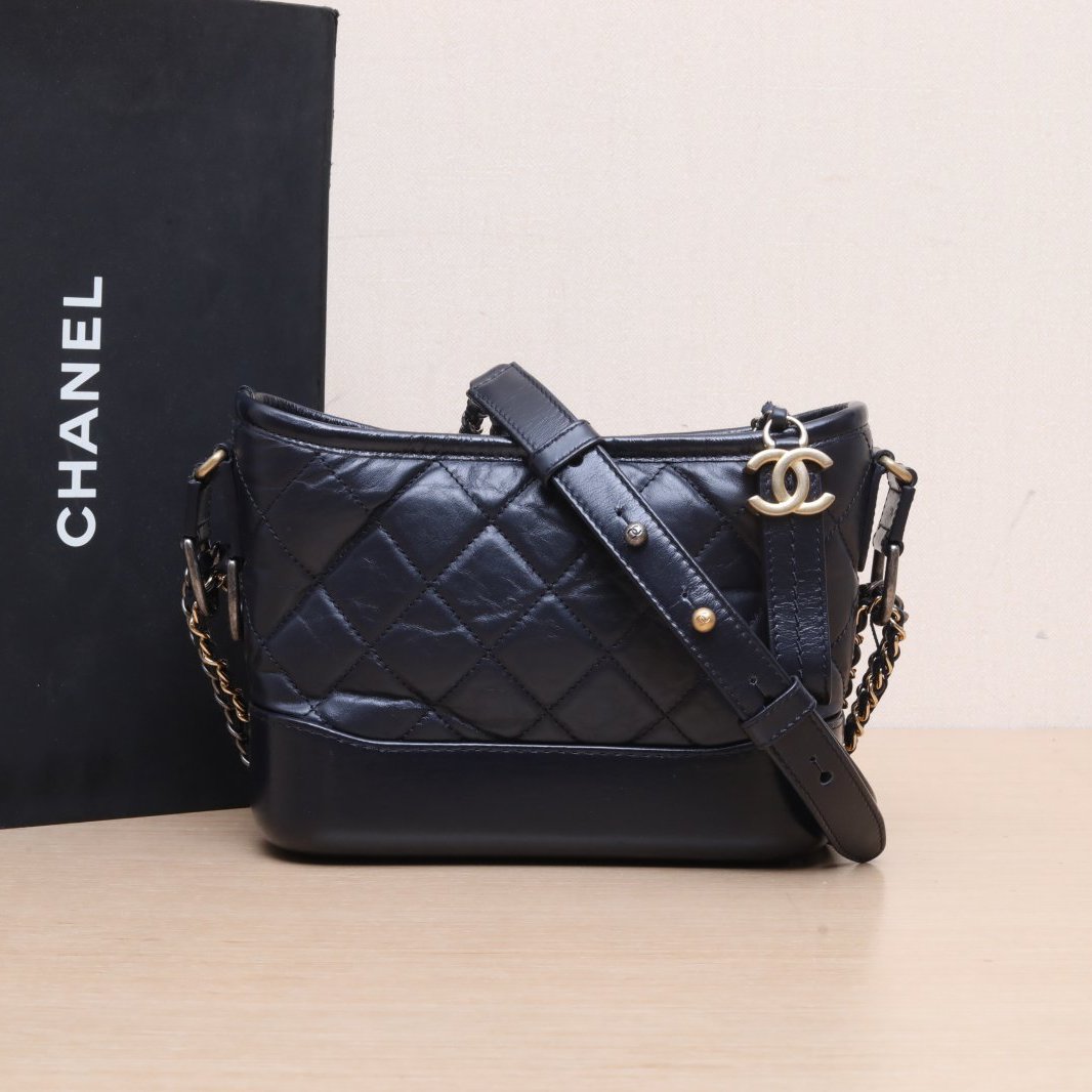95新 Chanel/香奈儿 【小花Han】流浪 小号 蓝色 26开 金银扣 包