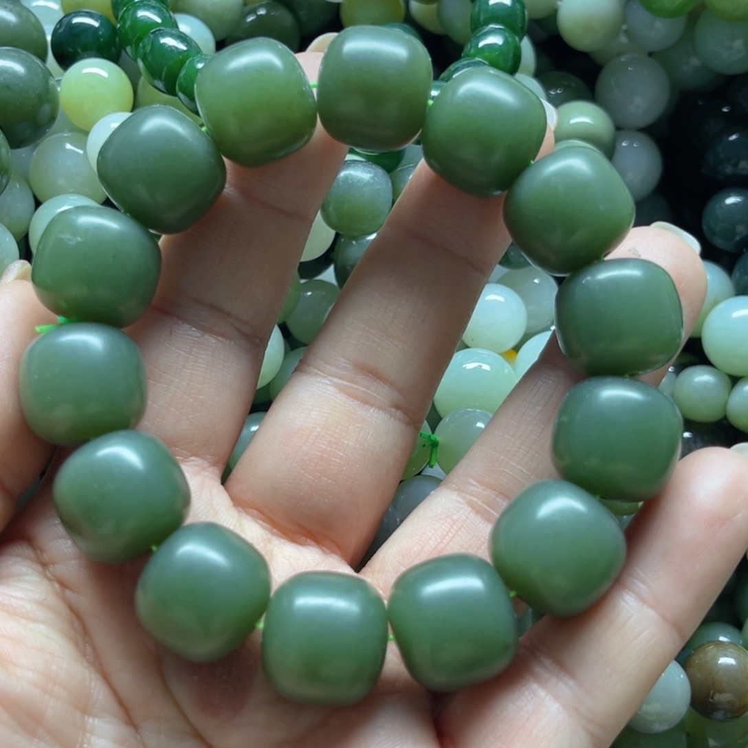 和田玉手链未镶嵌