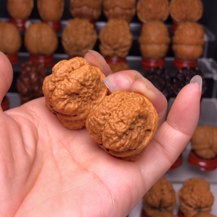 吊坠文玩核桃8小帝王蟾