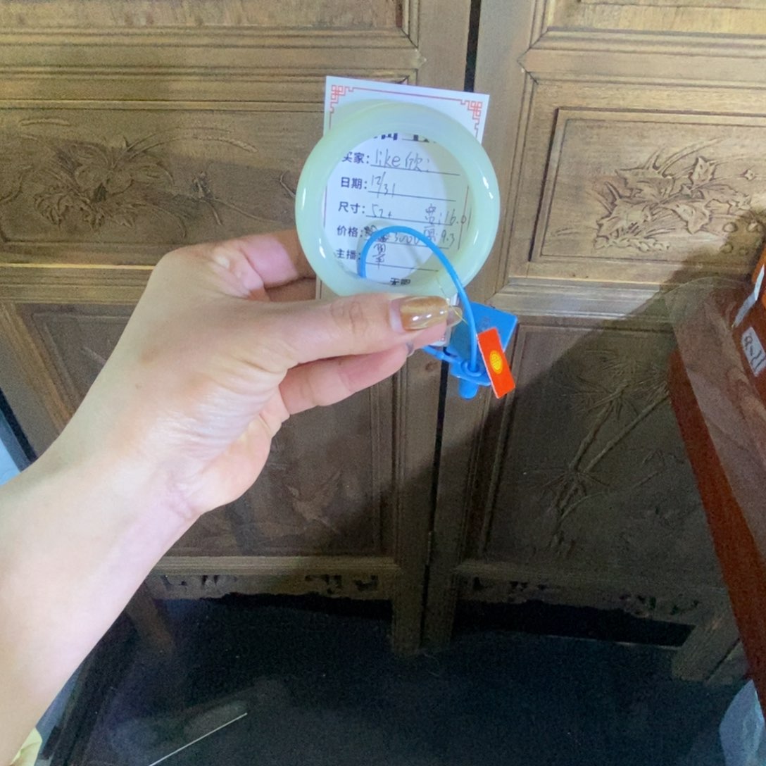 未镶嵌手镯和田玉l***欣