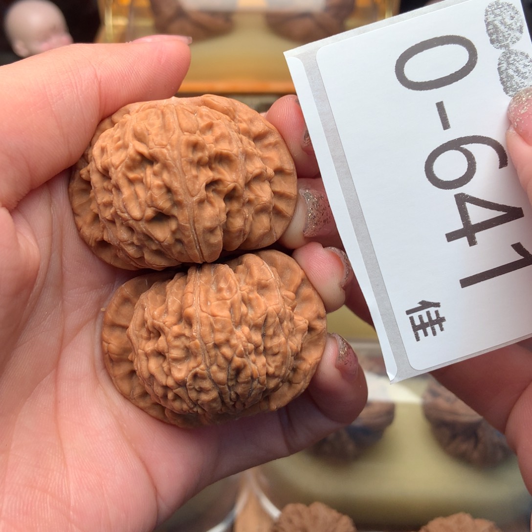 文玩核桃把件41闷白