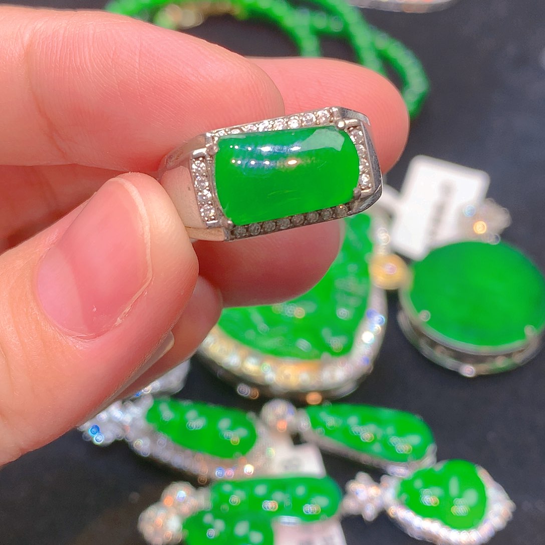 吊坠(不含链)银S925镶嵌翡翠翡翠