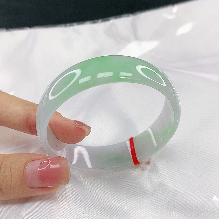 翡翠未镶嵌手镯圈49.2，05043