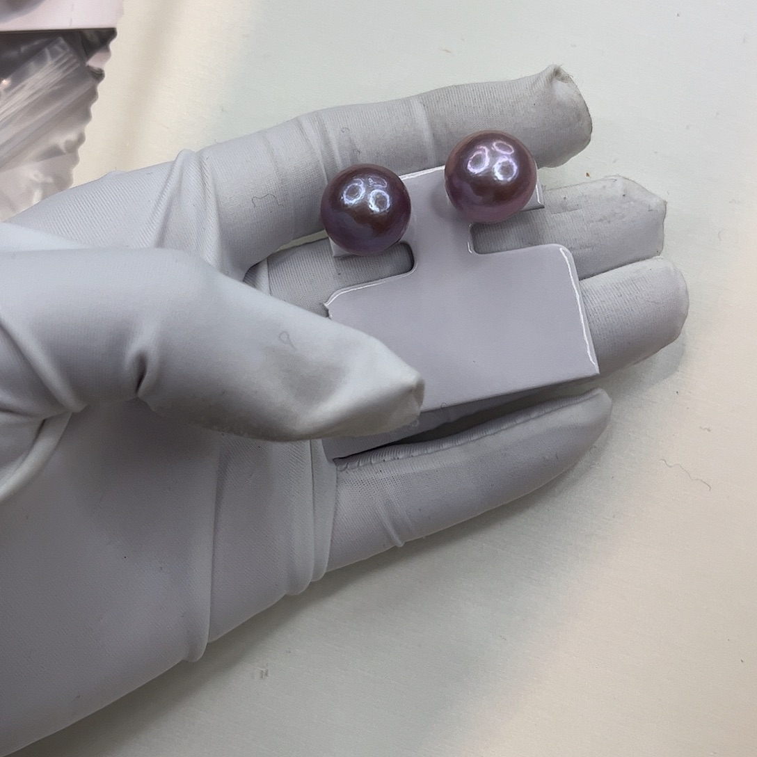 淡水珍珠银S925镶嵌耳饰