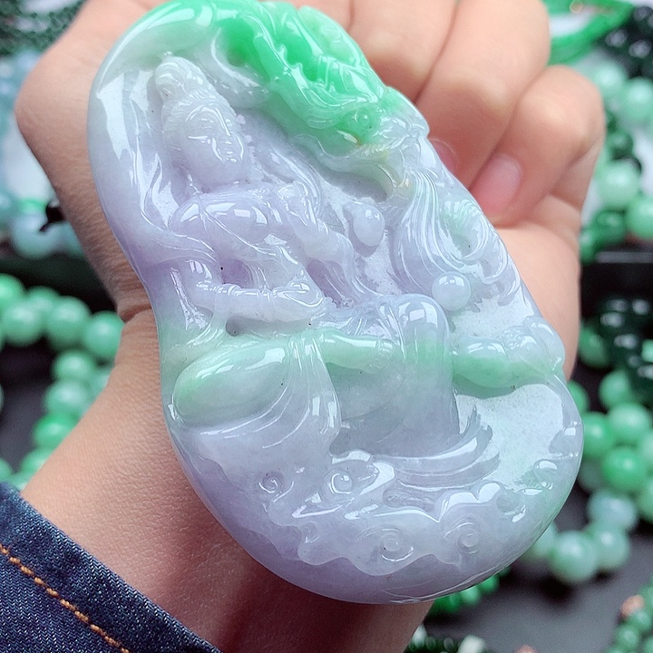 翡翠颈饰未镶嵌吊坠