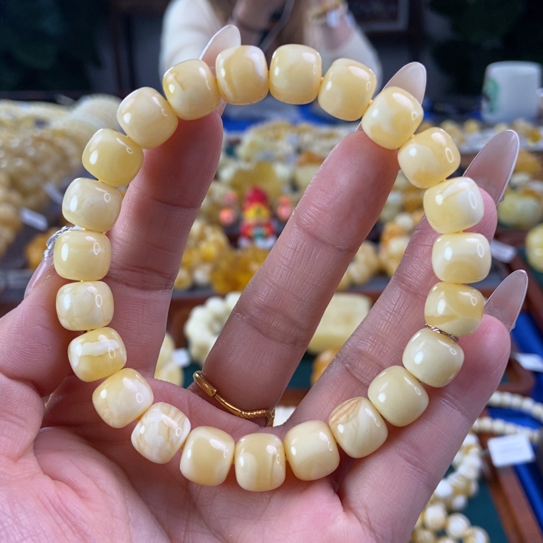 琥珀珠宝奇石未镶嵌10老型17.39