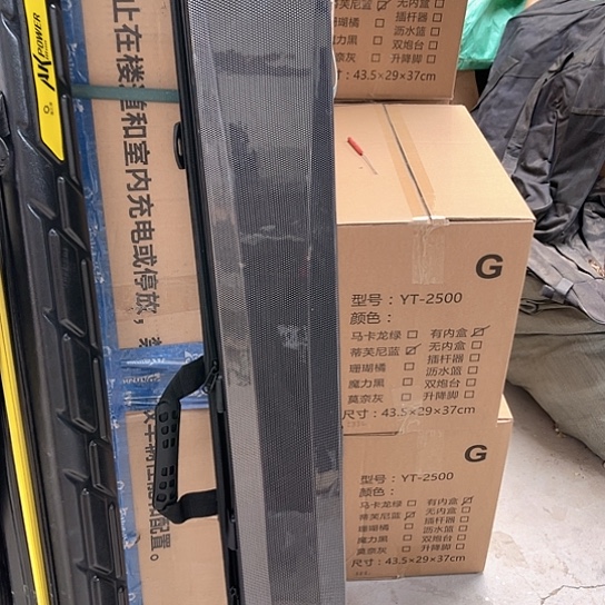 黑硬壳杆包tab微瑕。 