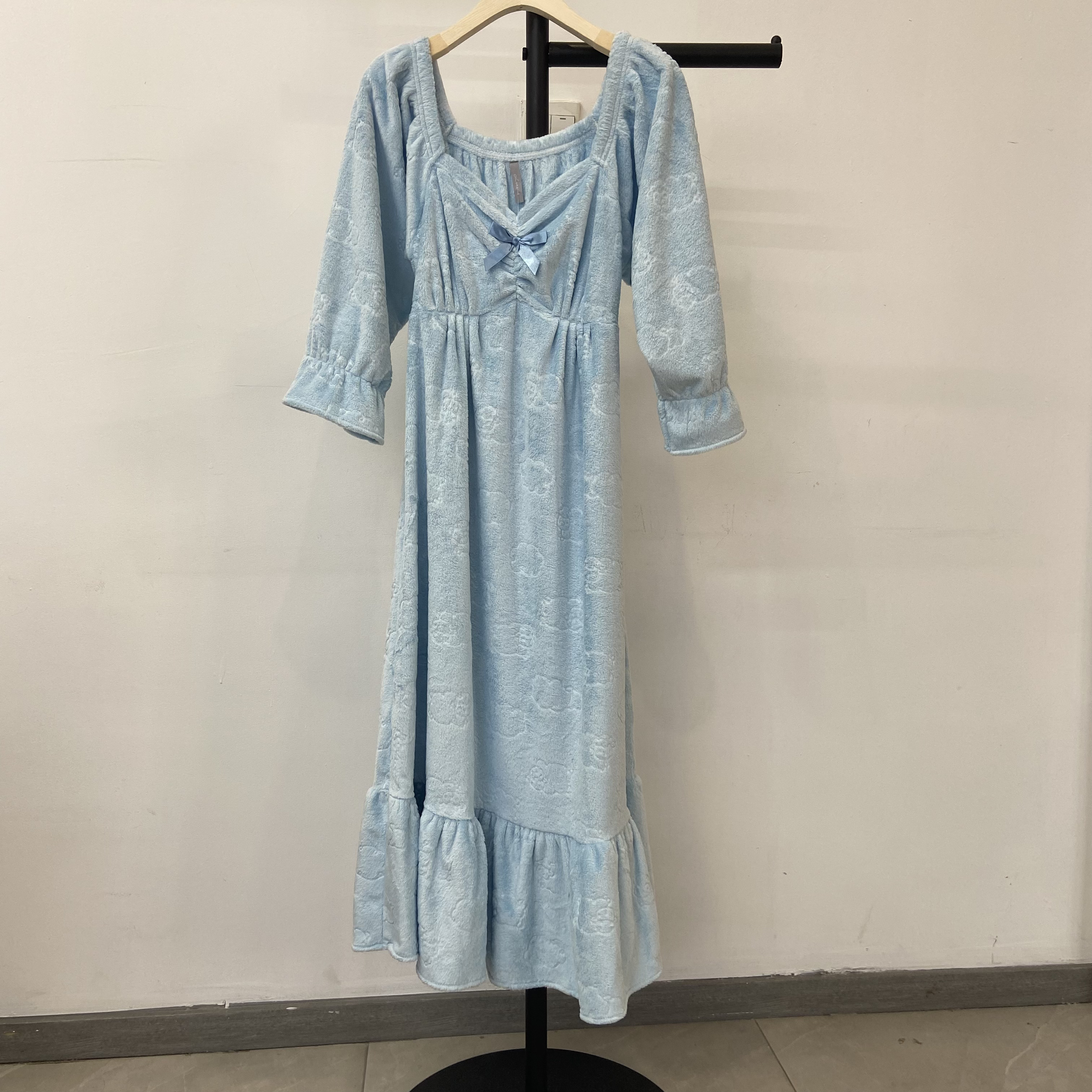 韩国睡衣luna家中袖裙珊瑚绒9300