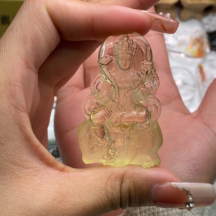 水晶颈饰未镶嵌三****坤定制