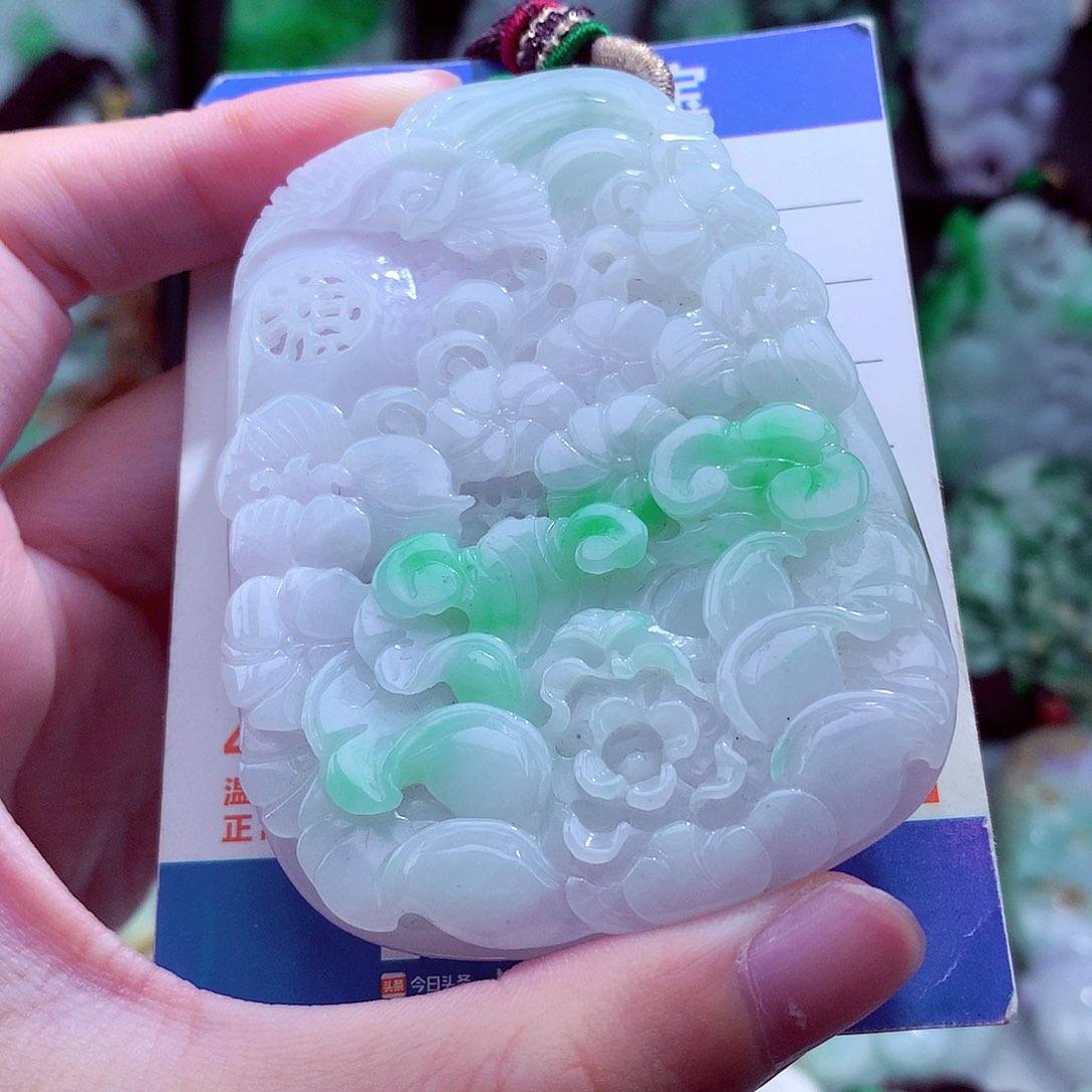 翡翠未镶嵌颈饰天然